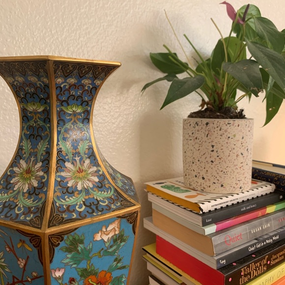 RARE Blue Cloisonné Vase - Picture 3 of 9